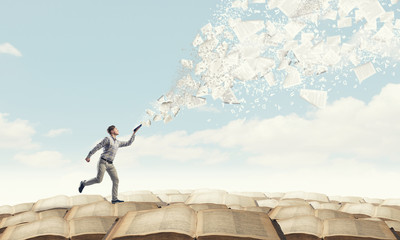 潍坊市公安局的主要领导